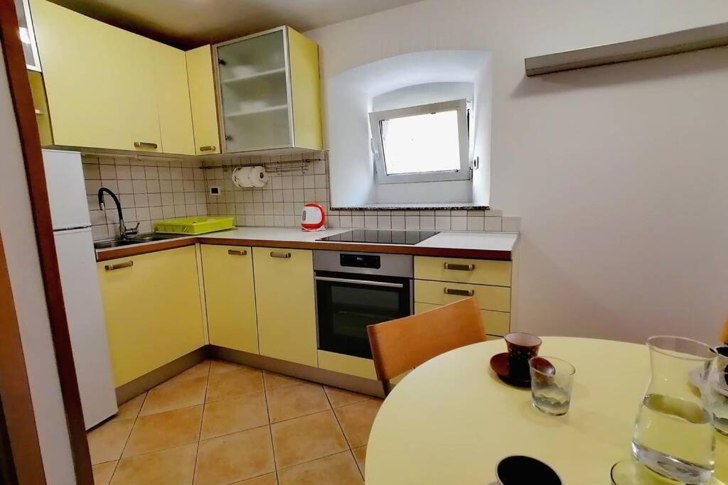 Apartment Veli Dvor Cres Exterior photo